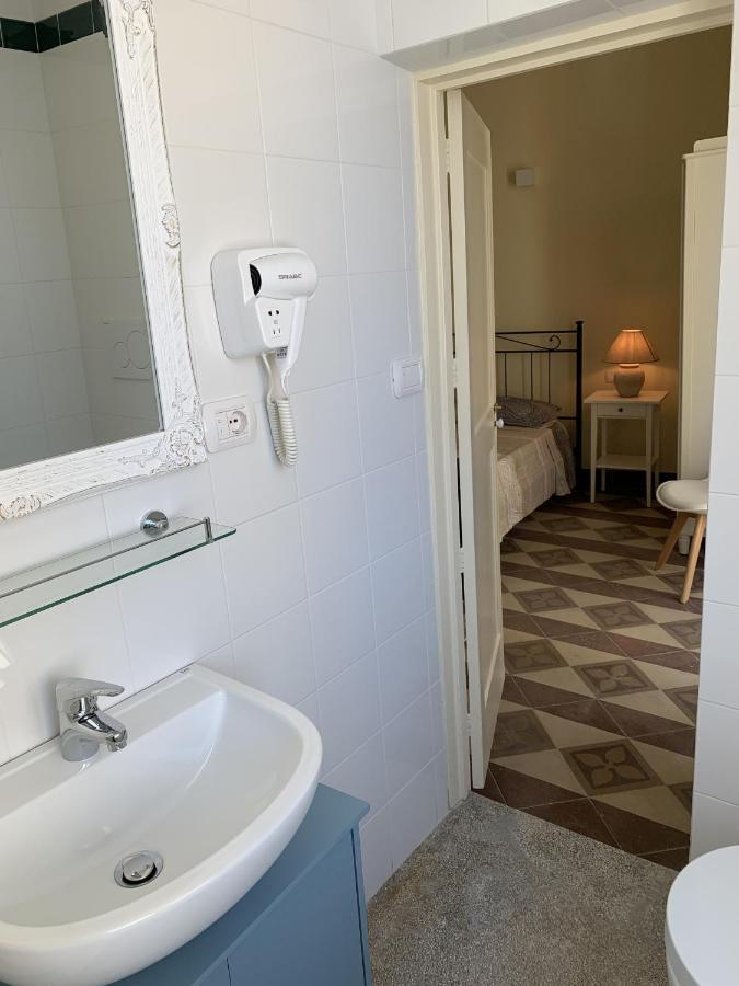 Piazza Fontana Luxury Bed and Breakfast Galatina Buitenkant foto