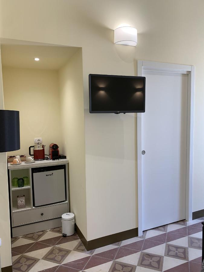 Piazza Fontana Luxury Bed and Breakfast Galatina Buitenkant foto