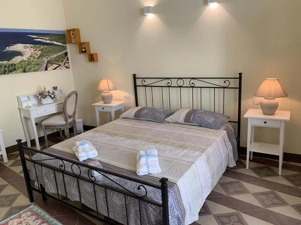 Piazza Fontana Luxury Bed and Breakfast Galatina Buitenkant foto