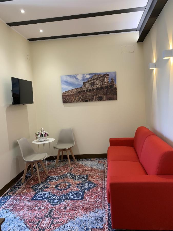 Piazza Fontana Luxury Bed and Breakfast Galatina Buitenkant foto