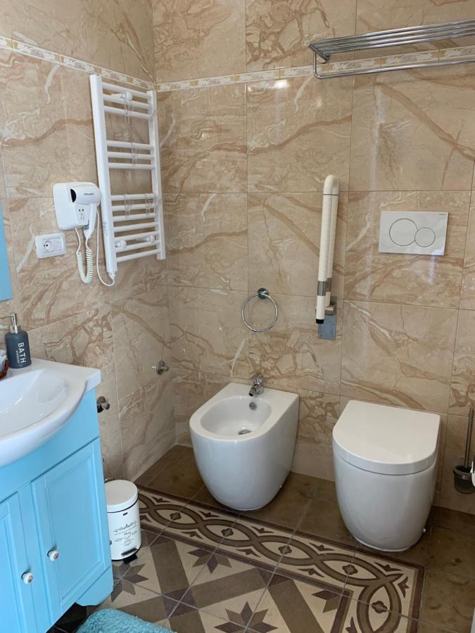 Piazza Fontana Luxury Bed and Breakfast Galatina Buitenkant foto