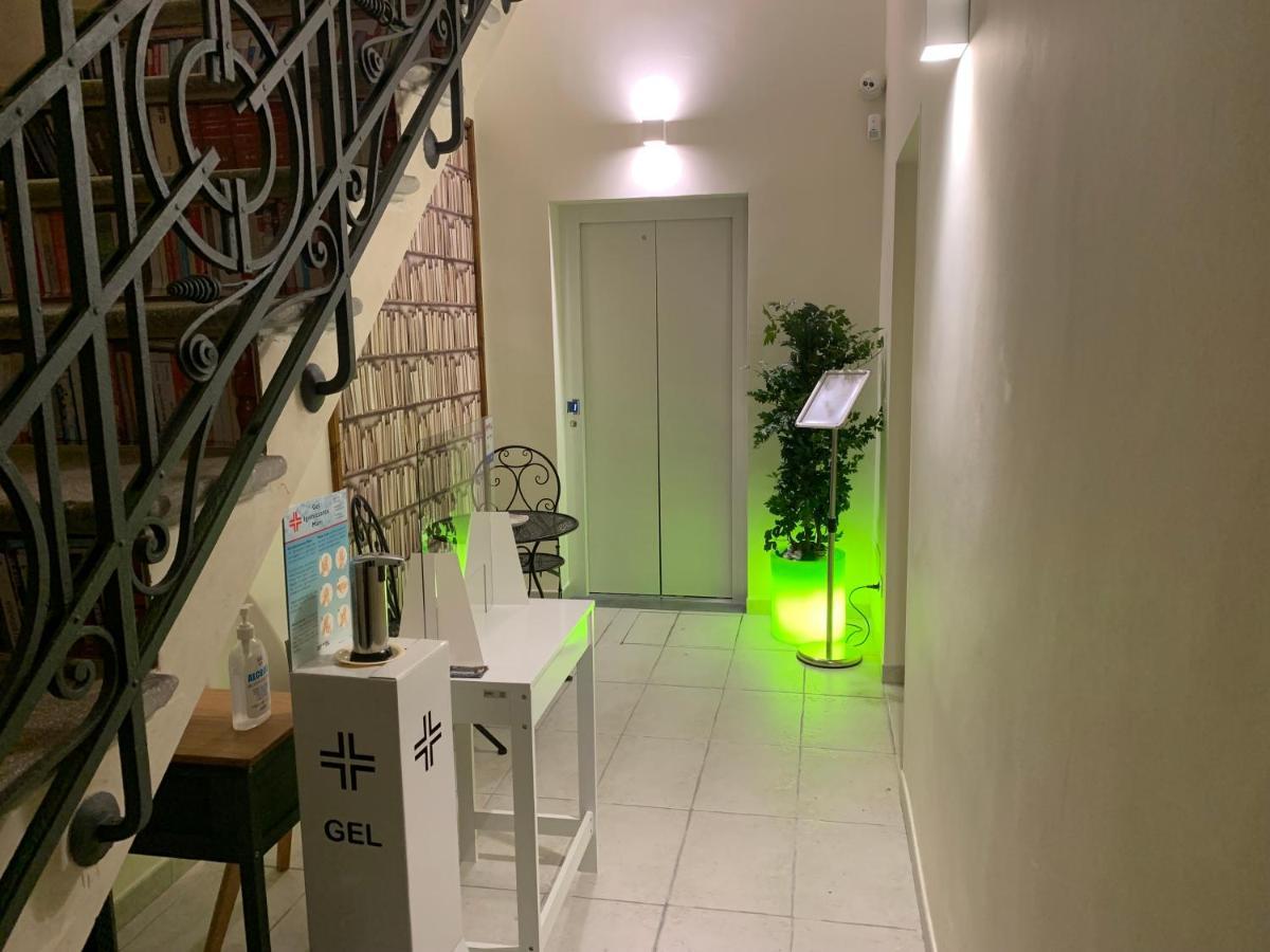 Piazza Fontana Luxury Bed and Breakfast Galatina Buitenkant foto
