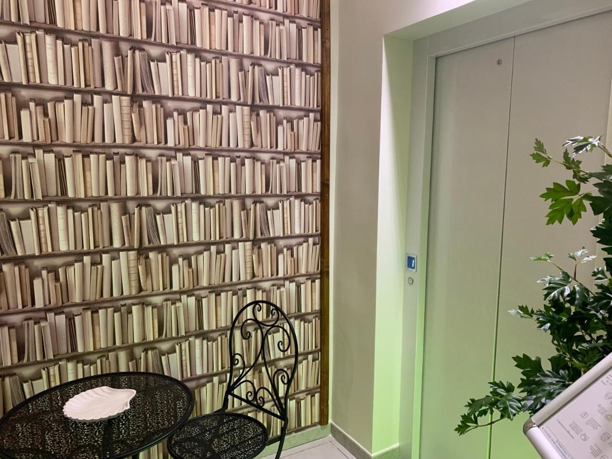 Piazza Fontana Luxury Bed and Breakfast Galatina Buitenkant foto