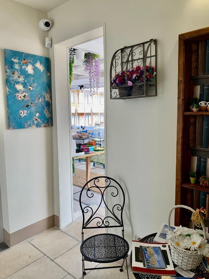 Piazza Fontana Luxury Bed and Breakfast Galatina Buitenkant foto