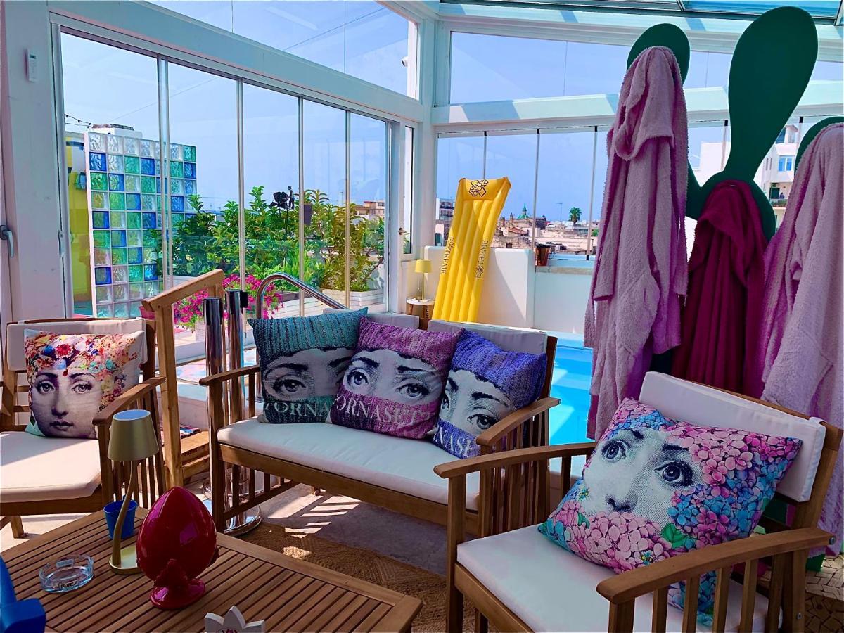 Piazza Fontana Luxury Bed and Breakfast Galatina Buitenkant foto